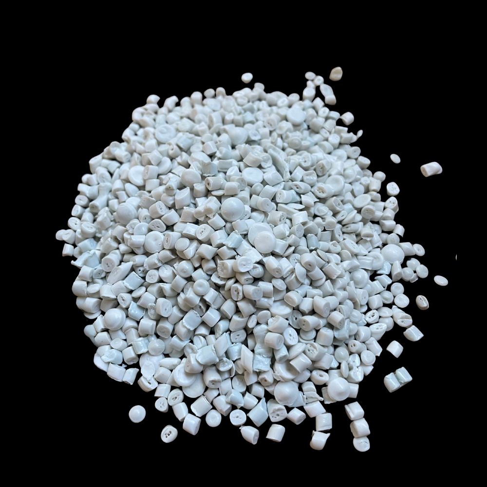 MILKY WHITE HDPE REPROCESSED GRANULES 
 RIGID BLOWN GRADE  
26.50 Bath / 20MT  palletized  an0 26.00 Bath / 27MT